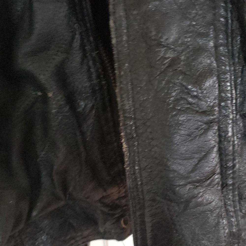 Leather Bomber - image 7